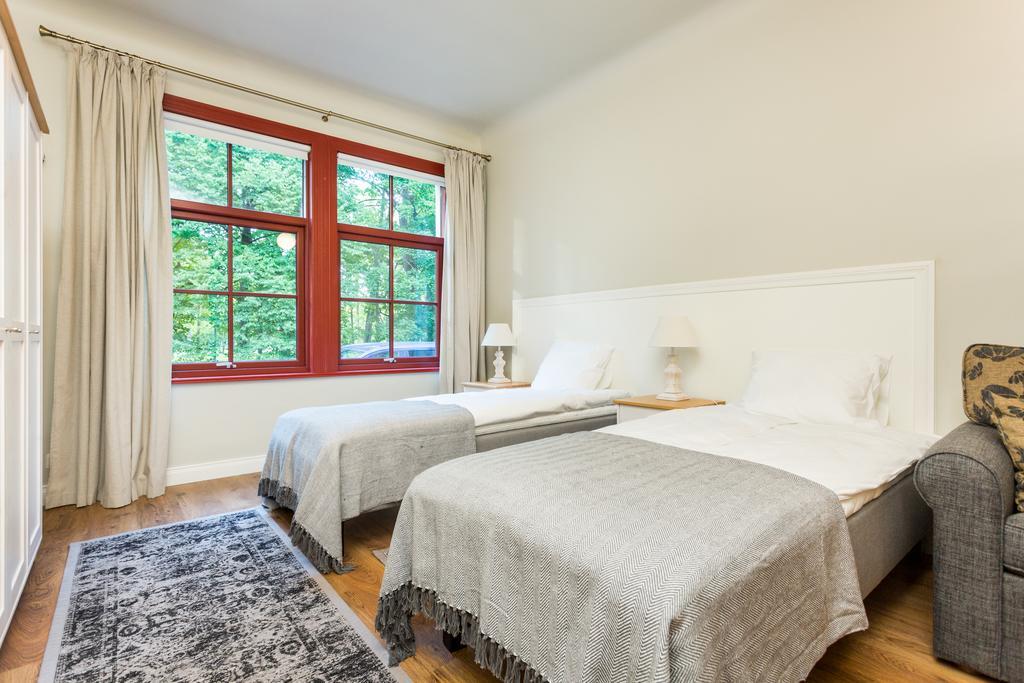 Vabaduse Apartments パルヌ エクステリア 写真