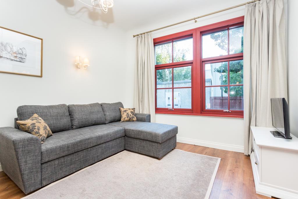Vabaduse Apartments パルヌ エクステリア 写真
