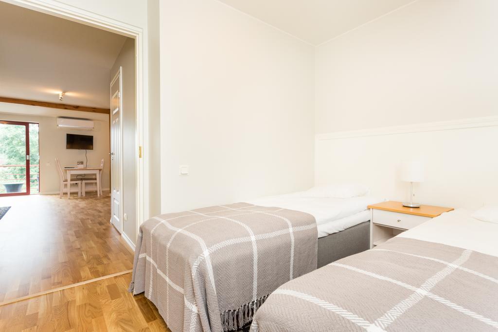 Vabaduse Apartments パルヌ エクステリア 写真