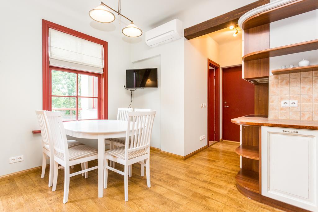 Vabaduse Apartments パルヌ エクステリア 写真