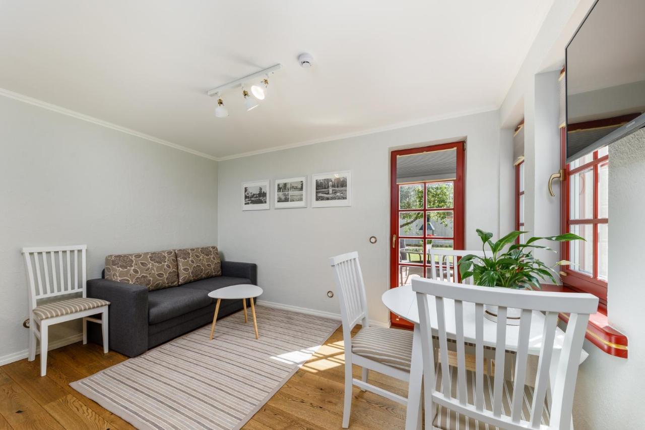 Vabaduse Apartments パルヌ エクステリア 写真